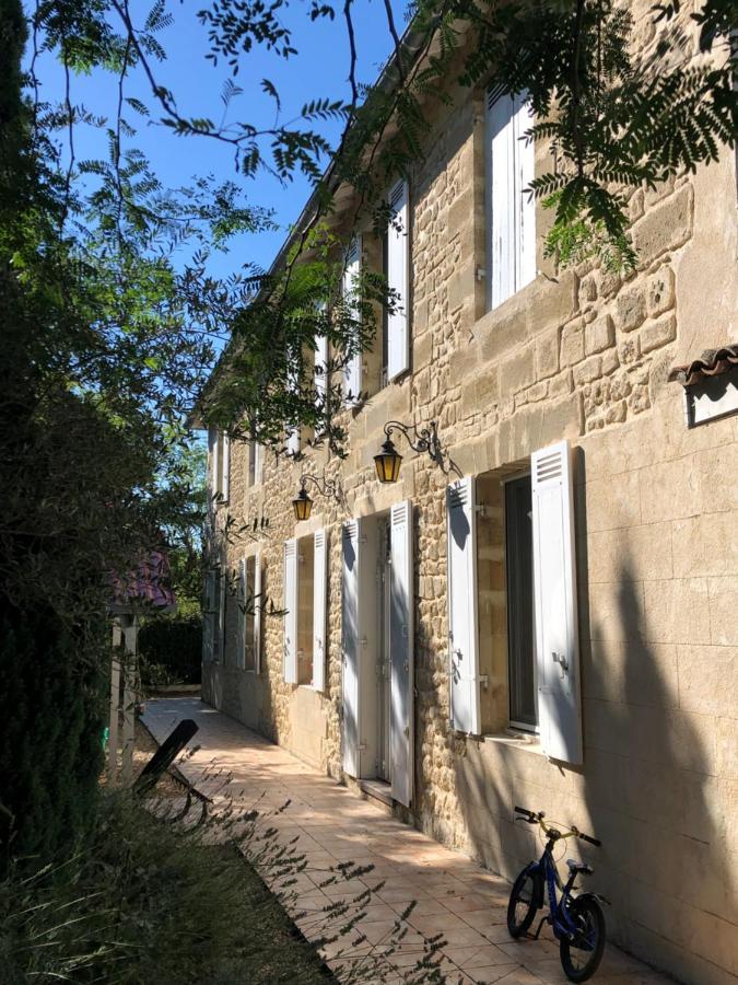 Bienvenue Chez Suzy Saint-Quentin-de-Baron Exterior foto